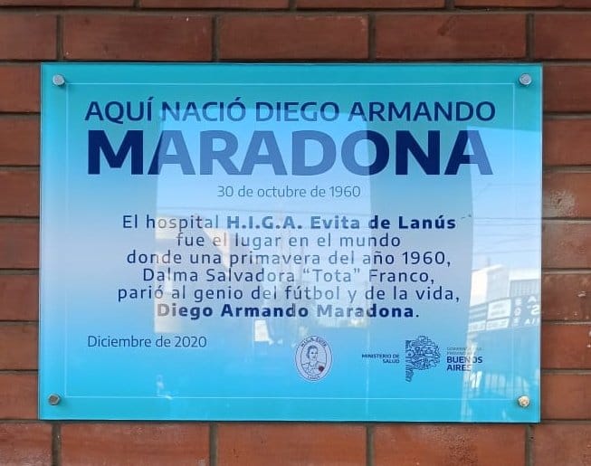 Lanús: Provincia homenajeó a Diego Maradona en el hospital Evita, donde nació en 1960