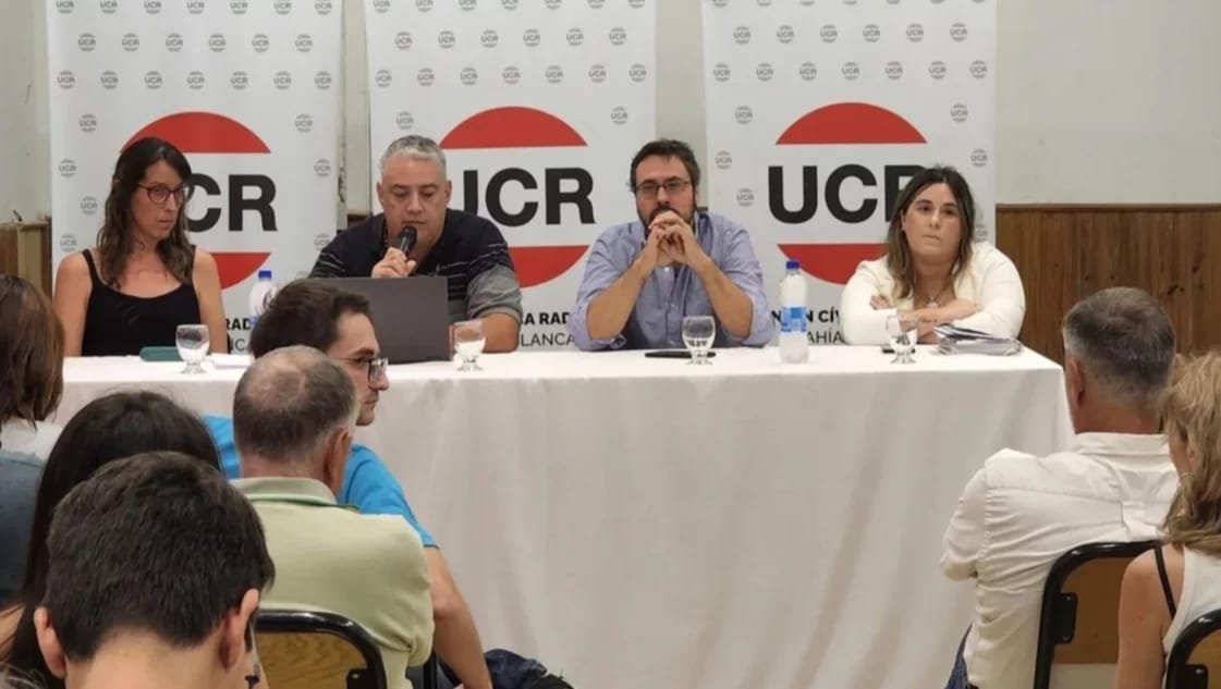 Mientras Gay hace campaña por Santilli, la UCR Bahía Blanca ya busca candidato a Intendente