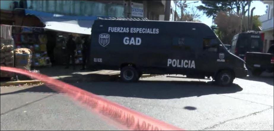 Quilmes: Una mujer se atrincheró en la casa de sus padres y tras disparar dos veces fue reducida