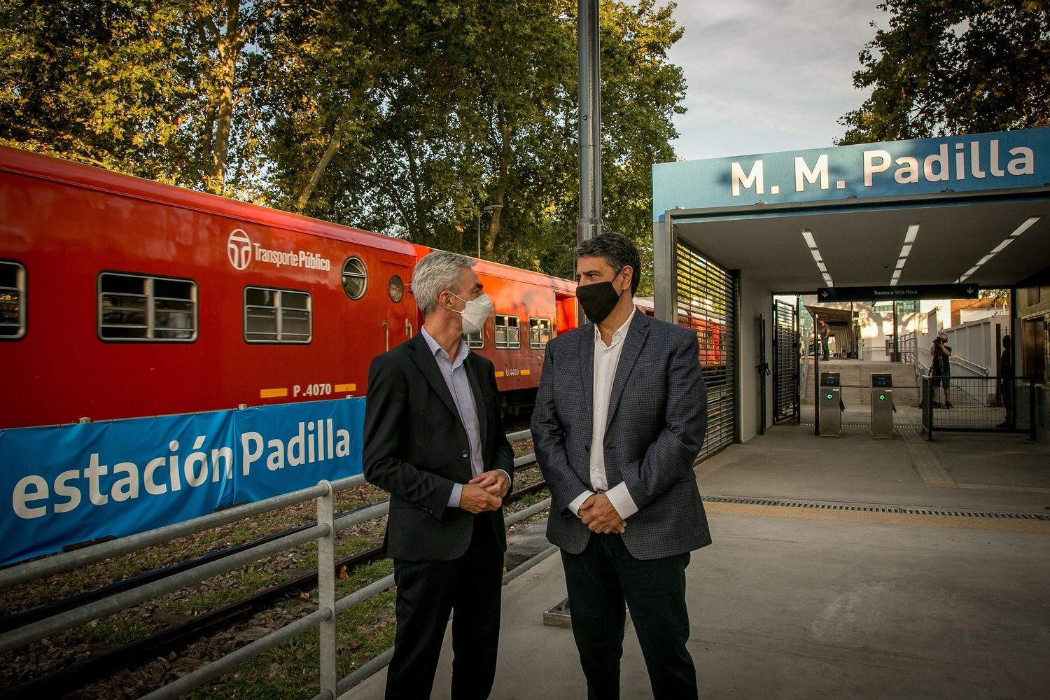 Inauguraron la Estación Padilla: “Es bueno que en la Argentina lo que comenzó uno, lo pueda terminar otro” dijo Macri