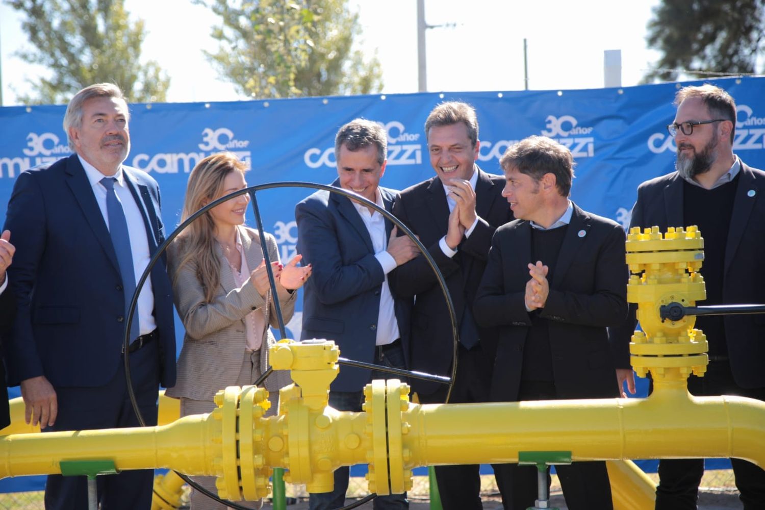 Massa y Kicillof inauguraron el Gasoducto que une las localidades de Trenque Lauquen y América 