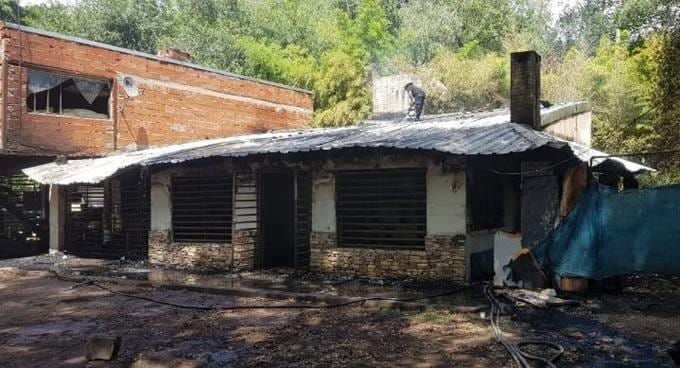Pilar: Cinco detenidos por el incendio y muerte de cuatro personas en una comunidad terapéutica clandestina
