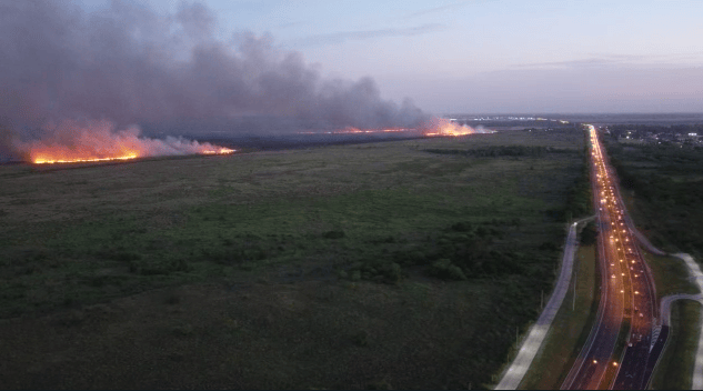 Video: Incendio en el parque nacional Ciervo de los Pantanos