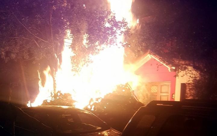 Vicente López: Un incendio alertó a los vecinos durante la madrugada en Florida