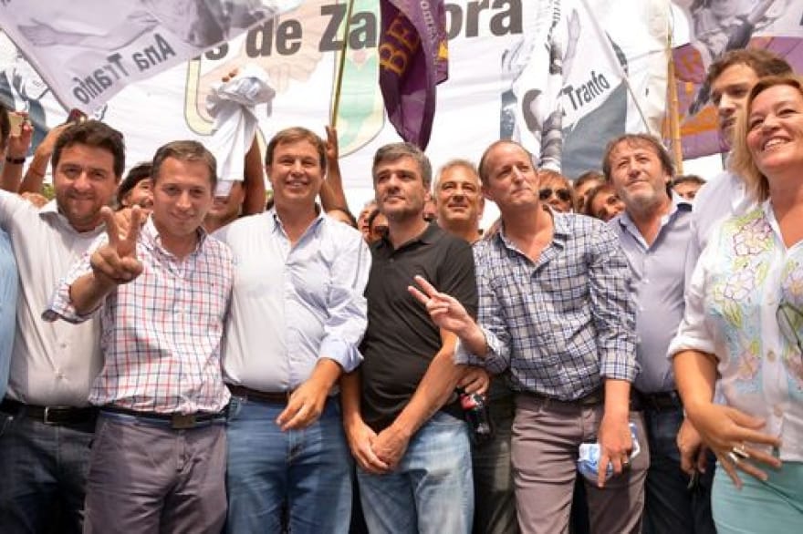 Intendentes peronistas bonaerenses se sumaron a la marcha de la CGT