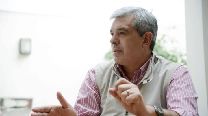Julián Domínguez cuestionó a Macri por la crisis del sector lácteo