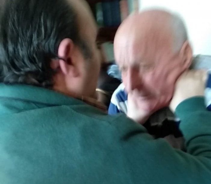 Violencia en clínica de Lanús: El dueño tomó a un jubilado del cuello