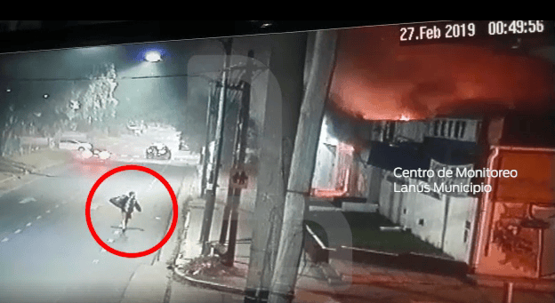 Repudian incendio "claramente intencional" en escuela técnica N°7 de Lanús