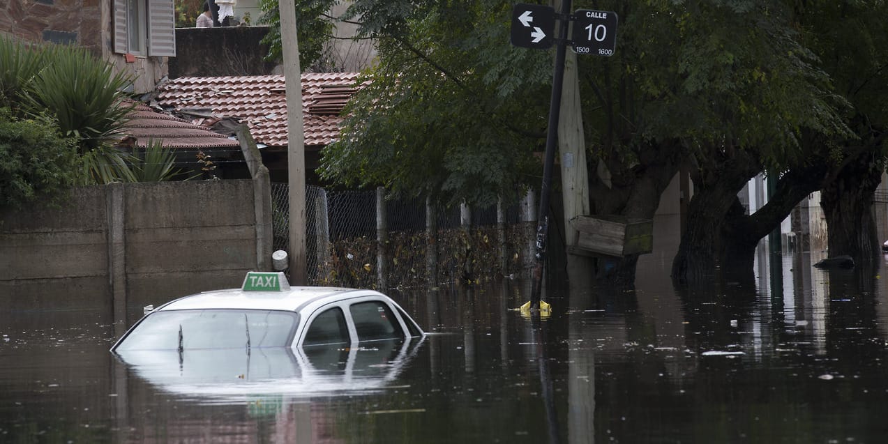 Citan a declarar a dos exfuncionarios por la inundación de La Plata