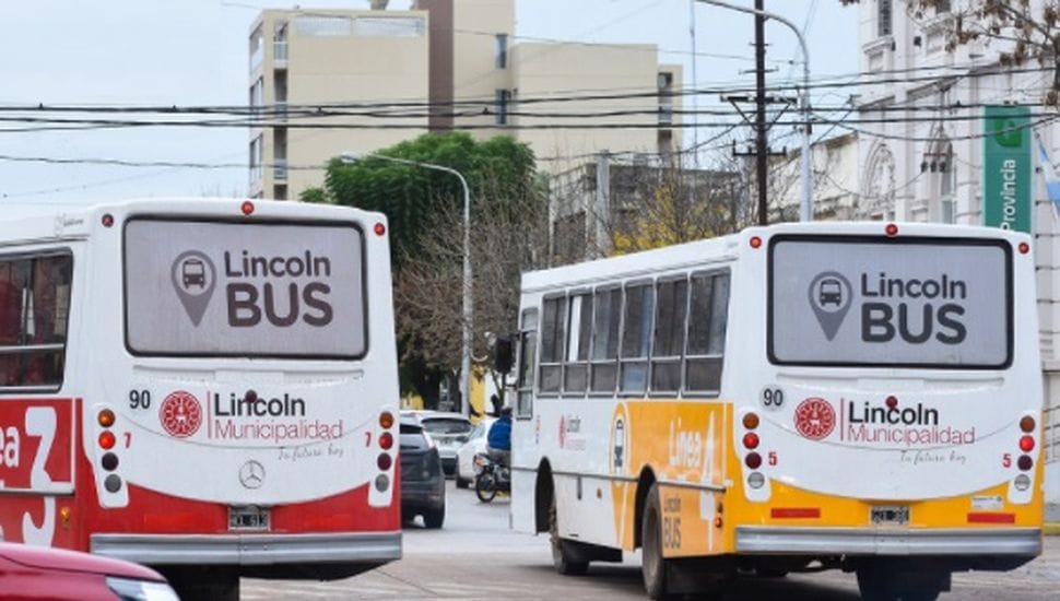 Vuelve el transporte escolar “Lincoln Bus”: “El servicio se brindará adaptado a las medidas sanitarias vigentes" señalaron desde el Municipio