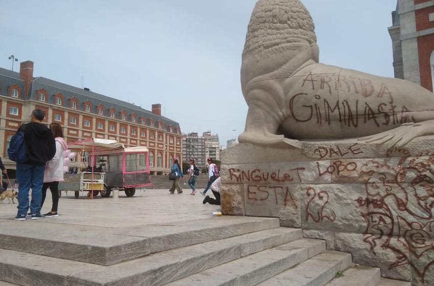 Mar del Plata: Municipio pedirá resarcimiento económico al hincha de Gimnasia (LP) que vandalizó lobo marino