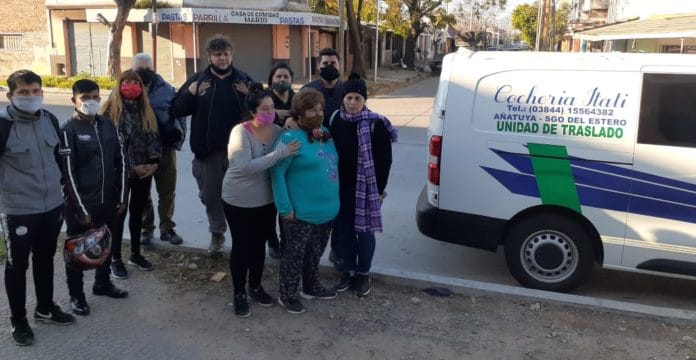 Lomas de Zamora: Trasladaron más de mil km un cadáver pero por un papel no les permiten ingresarlo al cementerio 