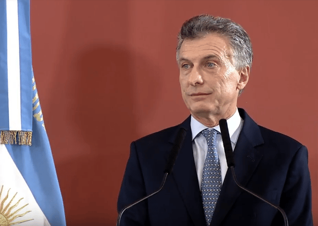 Subió la pobreza y Macri reconoció que "los resultados que iban a llegar antes, ahora van a demorar"