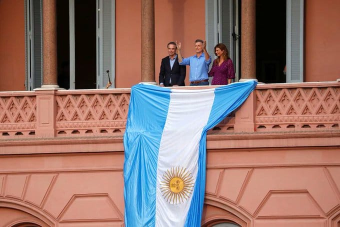 Macri, en su despedida en Plaza de Mayo: "Estos años fueron más difíciles de lo que imaginé"