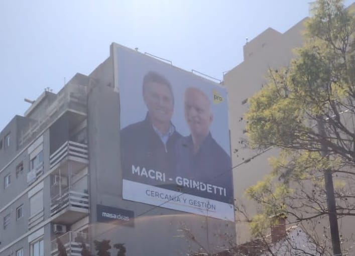 ¿Macri Presidente – Grindetti Gobernador?: El sugerente afiche del PRO que apareció en Vicente López