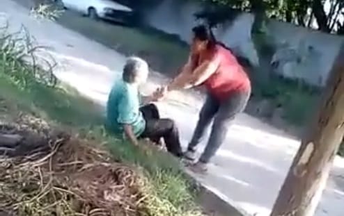 El video de un abuelo maltratado en San Pedro reflotó la polémica por controles en geriátricos