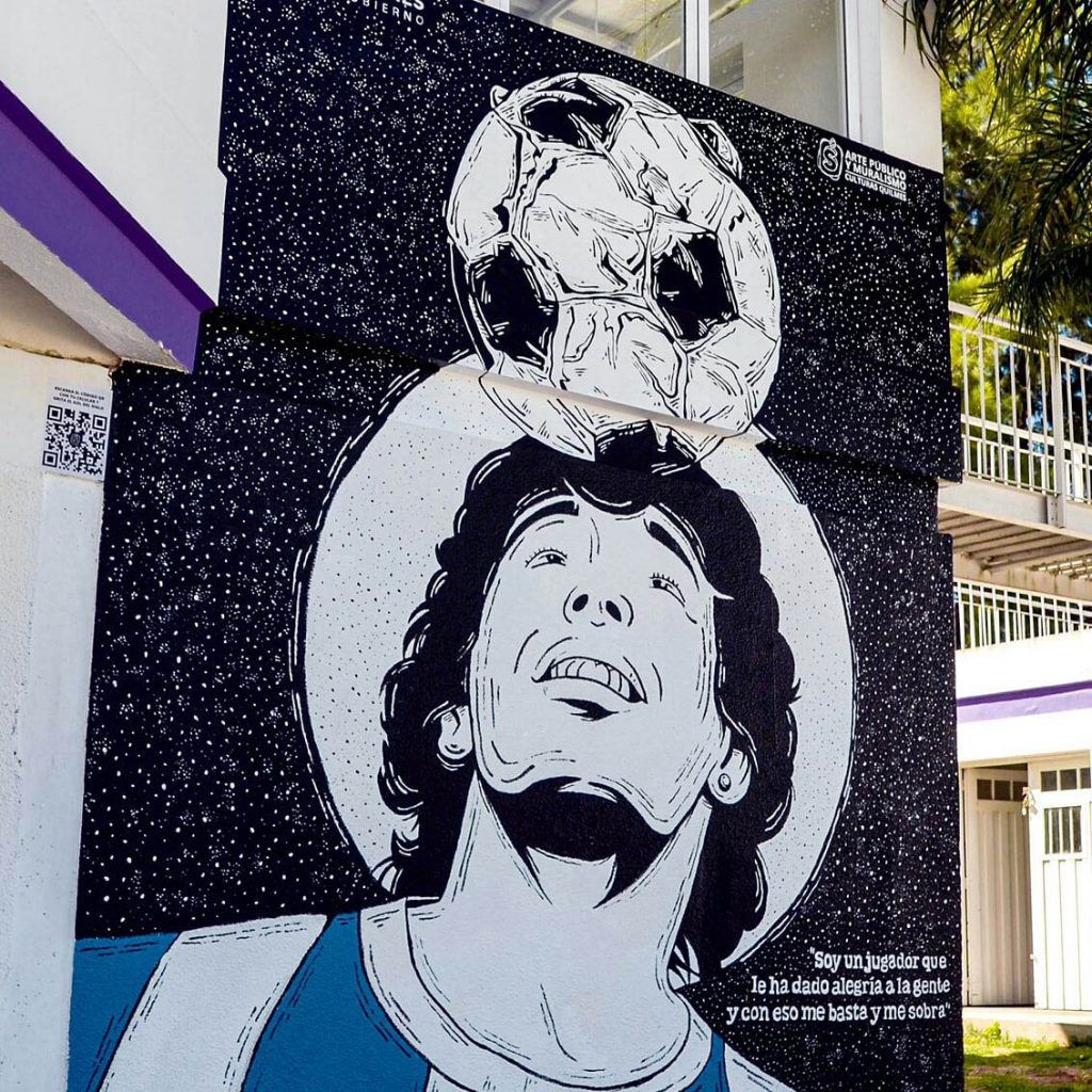 Maradona eterno: Siguen los homenajes en la Provincia con renombramientos de plazas, polideportivos y murales