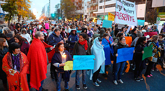 La "Marcha de las Frazadas" llegó a La Plata 