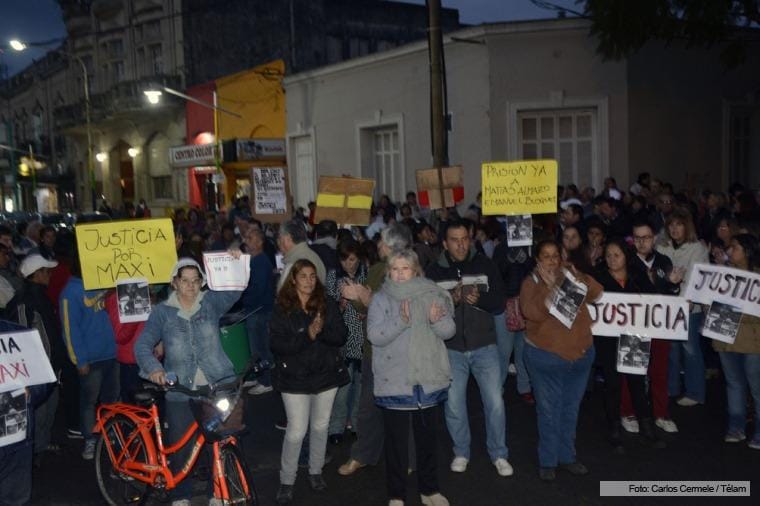 Chascomús: Otra marcha para pedir las detenciones de los acusados de abusar de un empleado municipal