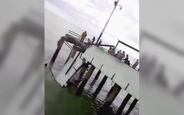Video: Dramático momento tras la caída de los pescadores en el muelle de Mar de Ajó