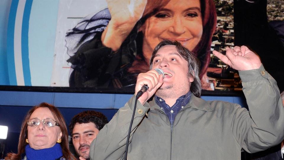 Máximo Kirchner fustigó a Clarín y criticó a la fuerza opositora