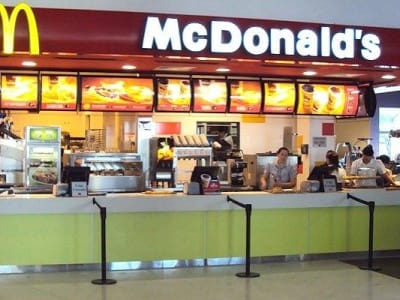 Vacaciones: McDonald’s con actividades en centros turísticos