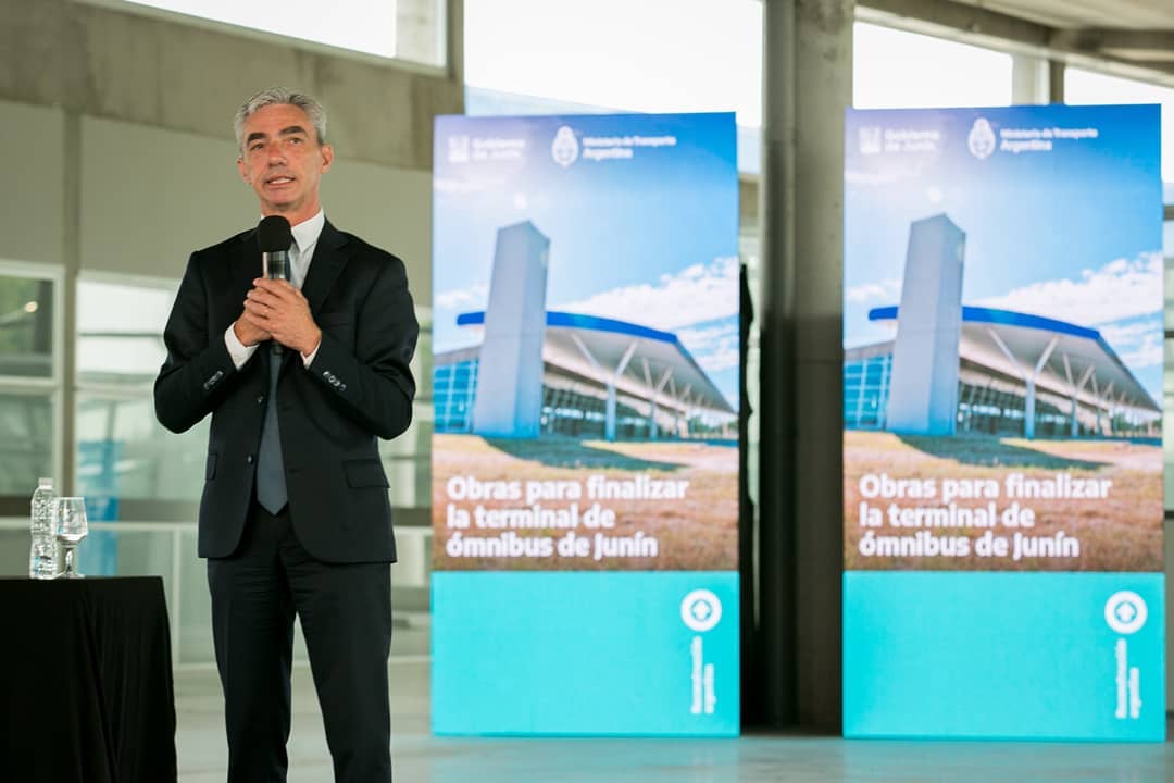 Meoni en Junín: Adelantó la reactivación del proyecto del aeropuerto y que será "uno de los más modernos" del país