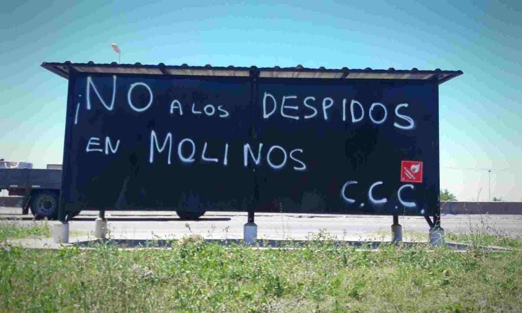 Trabajadores de paro en Molinos: Denuncian despidos en la planta de Esteban Echeverría