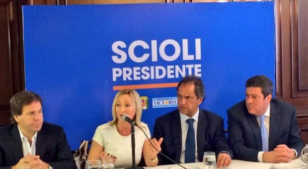 Nueva fuga del massismo: Mónica López quiere a Scioli Presidente