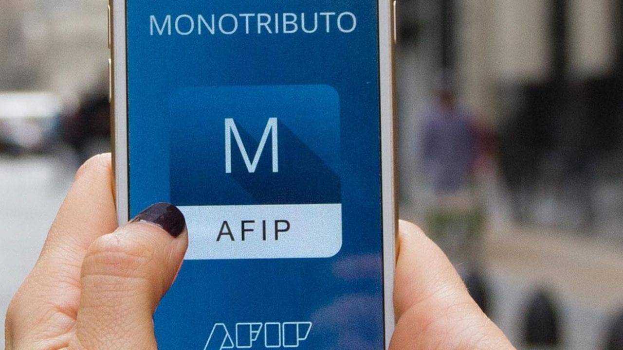 Por pagos con débito automático y tarjeta de crédito: AFIP reintegra $1.345 millones a monotributistas y autónomos