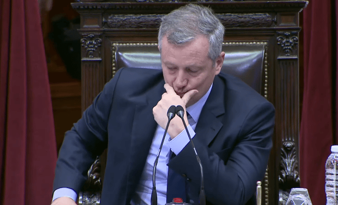 Video: Entre lágrimas, Monzó fue despedido por los diputados de la presidencia de la Cámara baja