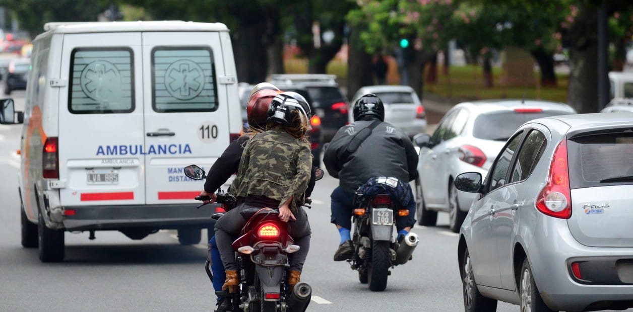 Ley "anti-motochorros": Las nuevas reglas que deben cumplir los conductores en Provincia