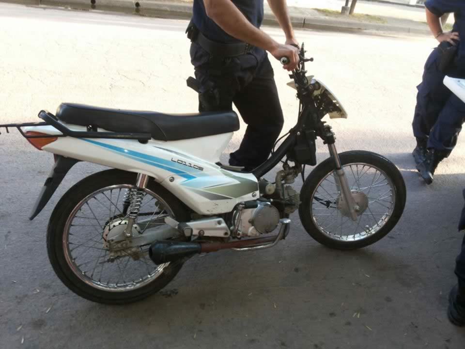San Nicolás: Hacía ruidos molestos con su moto y le dan sanción ejemplar