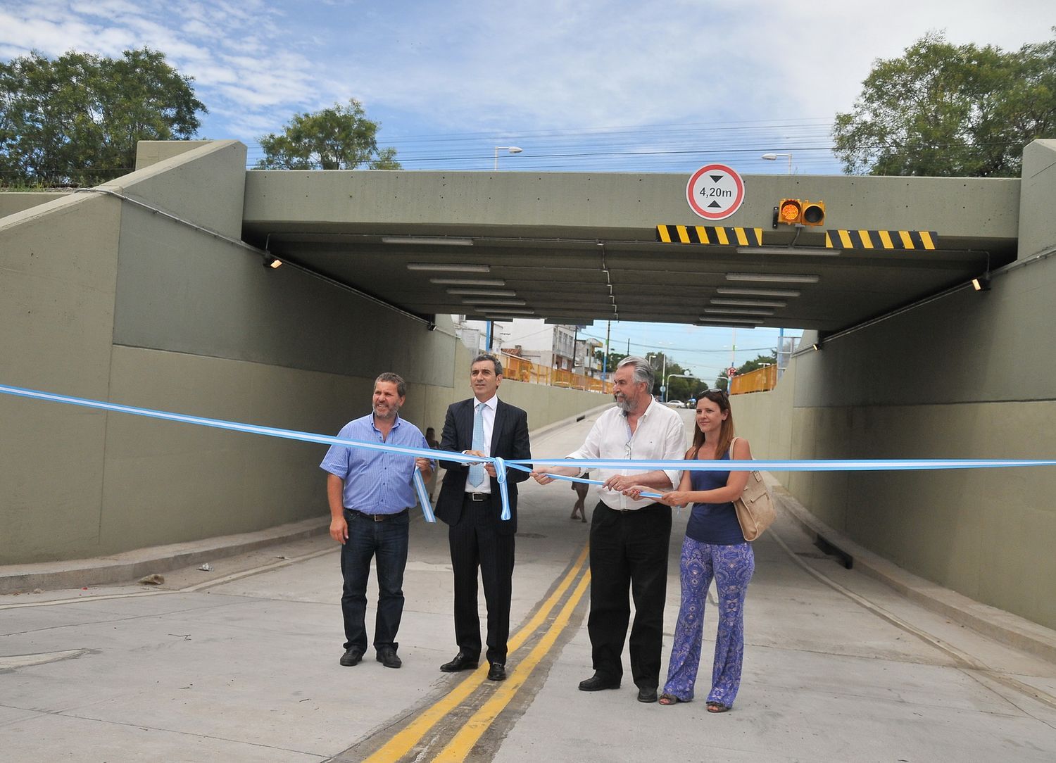 Randazzo inauguró un Paso Bajo Nivel de la Línea Sarmiento en Moreno