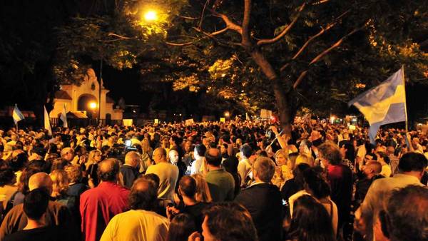 Muerte de Nisman: La movilización ciudad por ciudad en la Provincia de Buenos Aires