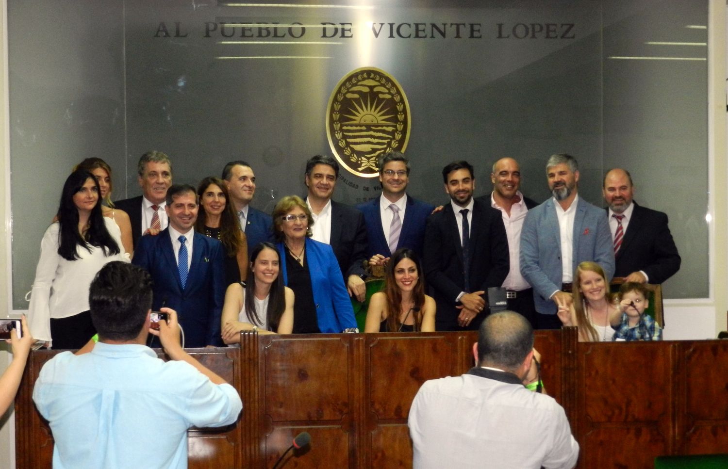 Con la presencia de Jorge Macri, juraron los nuevos concejales de Vicente López 