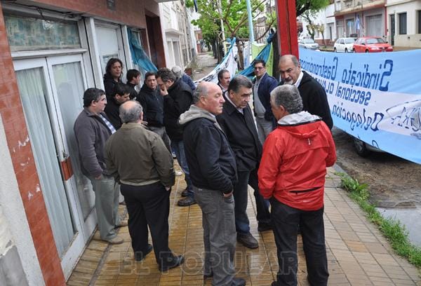 Sindicalistas tomaron la Subsecretaría de Trabajo en Olavarría 