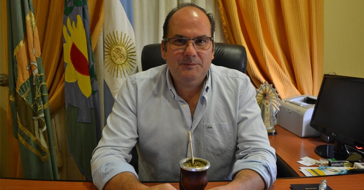 Coronavirus en la política bonaerense: Héctor Olivera, intendente de Tordillo, positivo por nexo