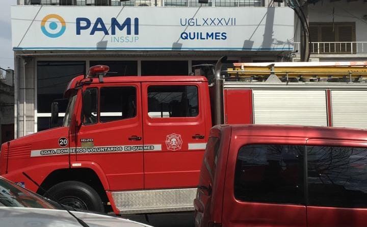 Quilmes: Explosión y evacuación en oficinas de PAMI