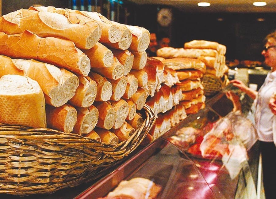 Federación panaderil bonaerense aseguró que el kilo de pan se va a 130 pesos