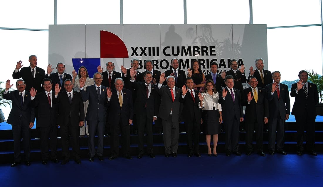 Julián Domínguez reemplazó a Cristina en la XXIII Cumbre Iberoamericana de Jefes de Estado
