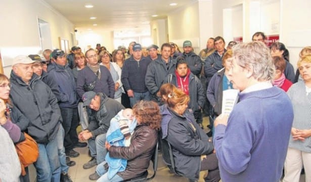 Paro de municipales en Saavedra: Reclaman diálogo con el Intendente