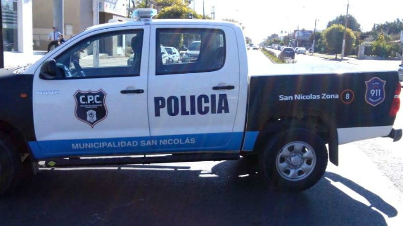 Ordenan detener a dos policías de San Nicolás por el abuso de una joven con retraso madurativo