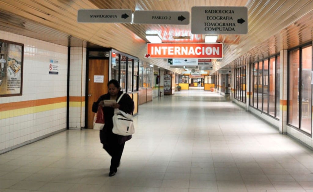 Bahía Blanca: bebé de 2 años, brutalmente golpeado, lucha por su vida en un hospital