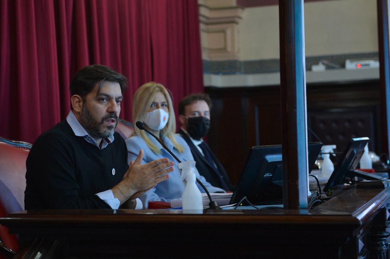 Bianco presentó el tercer informe ante la Comisión Bicameral de la Legislatura bonaerense