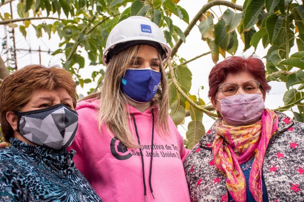 Tres de Febrero: Malena Galmarini recorrió obra de agua potable que beneficiará al 100% del Barrio Mercado