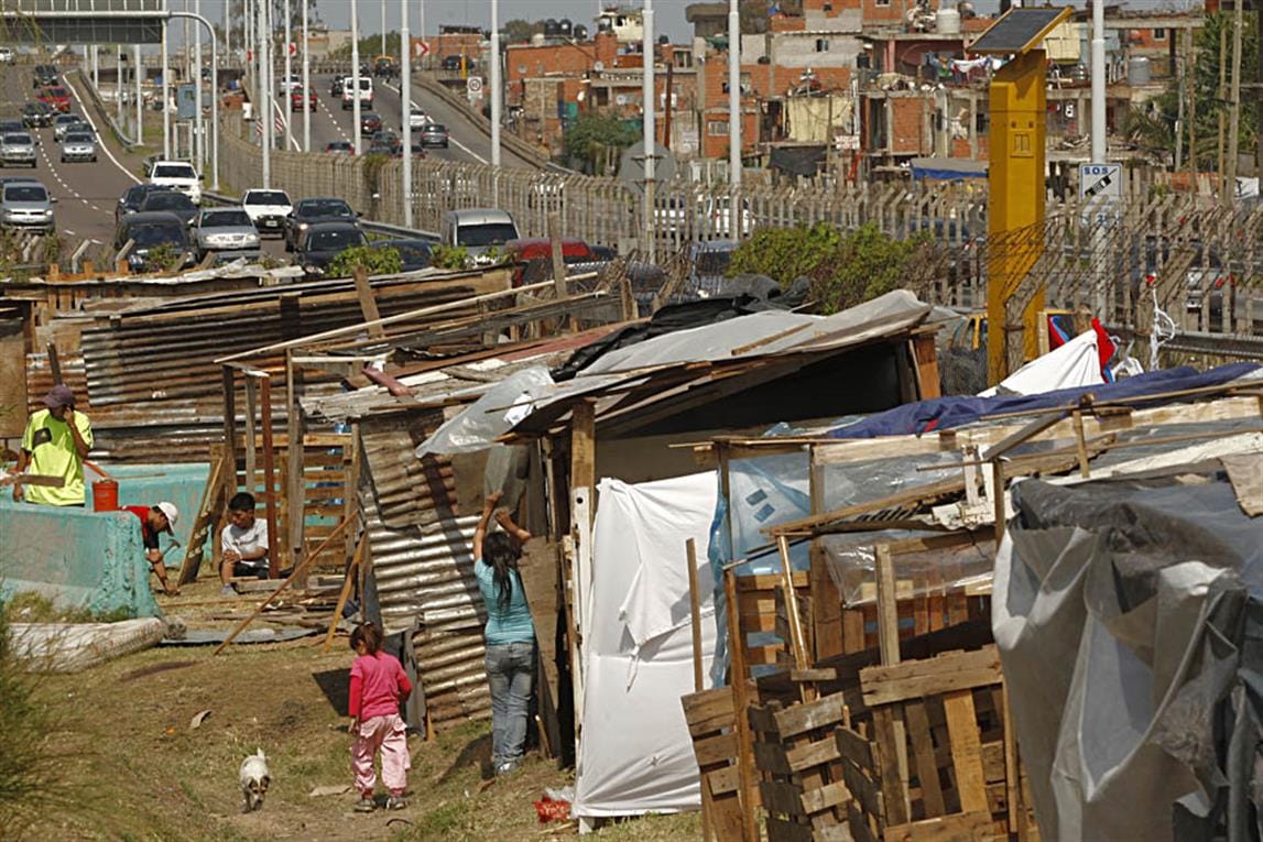 Pobreza multidimensional: En el conurbano llega al 32,9% de los hogares