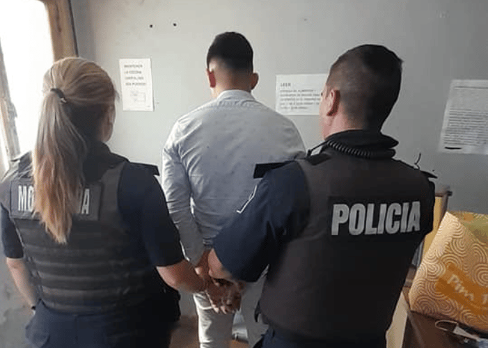 La Plata: Cayó pareja de chilenos que usaban inhibidores de alarma para robar