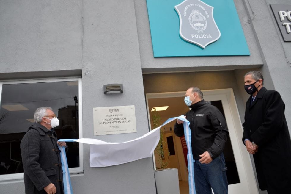 Zamora y Berni inauguraron la nueva sede de la Policía Local de Tigre