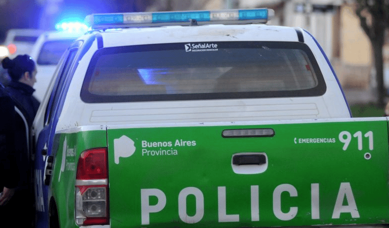 Lomas de Zamora: Masacran a joven y lo abandonan envuelto en una frazada